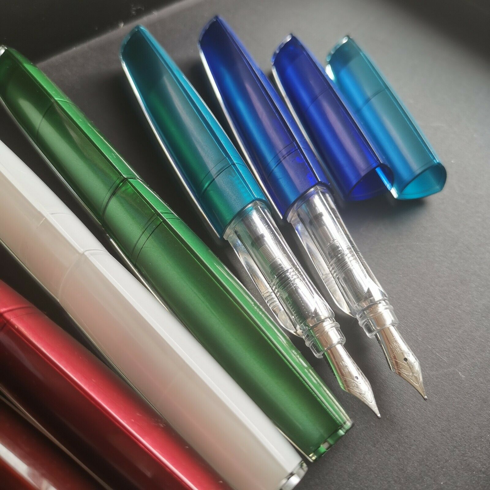 Old Stock Oem(unbrand) Triangular Solid Color Fountain Pen Fine Nib