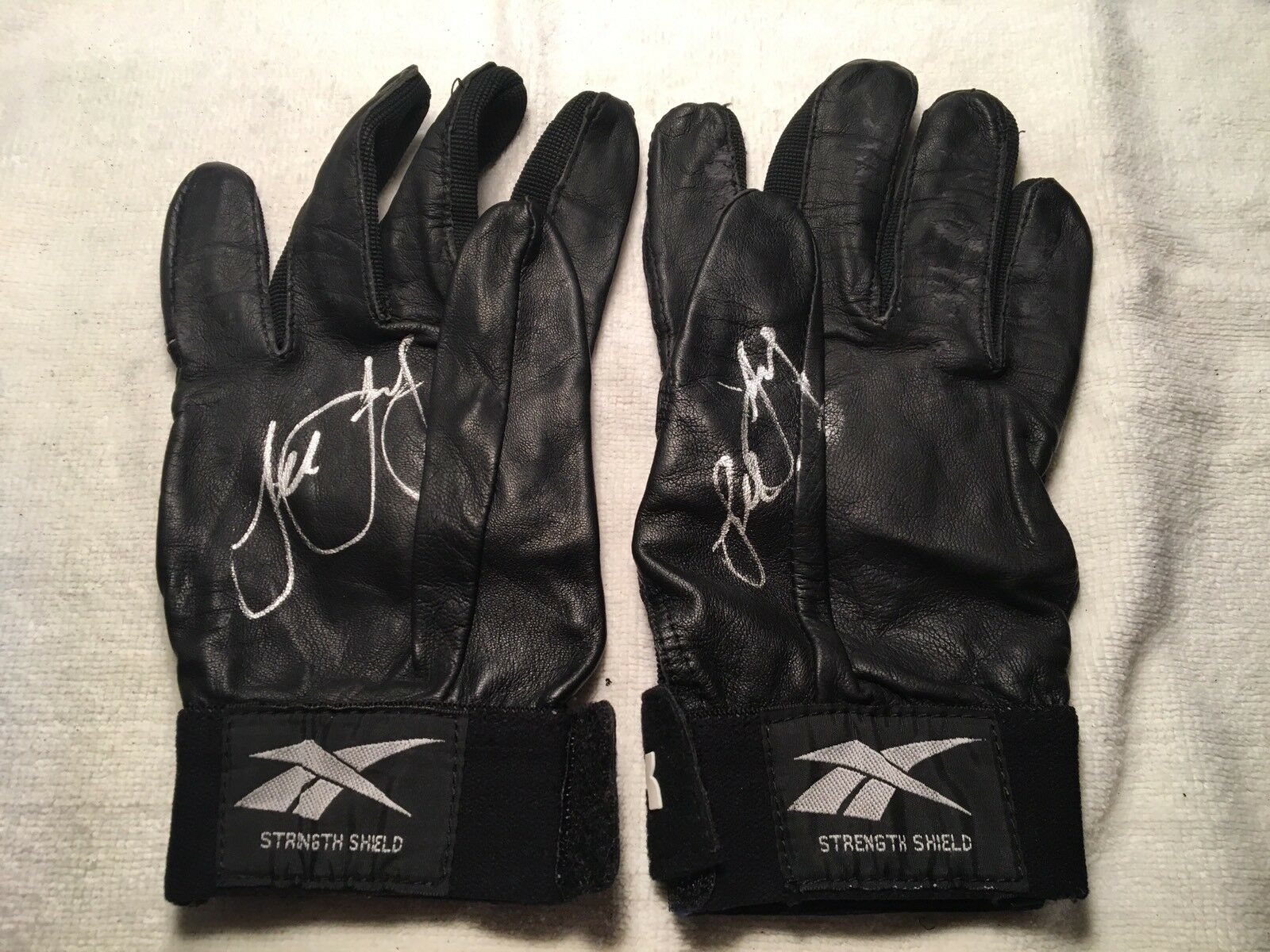 Lee Tinsley Signed Game Used Batting Gloves Boston Red Sox 90's Mlb