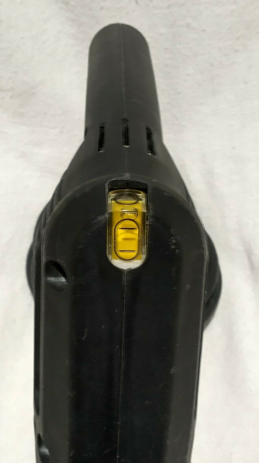 Black & Decker 3/8” Corded Drill Model 7193 w/ drill bits/ no key included